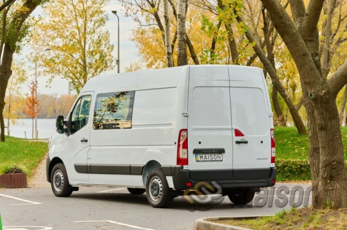 Переоборудование Renault Master в грузопассажирский- фото № 8