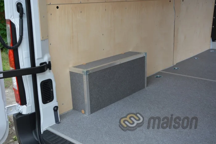 Обшивка фургона фанерою від компанії Мейсон- фото № 9