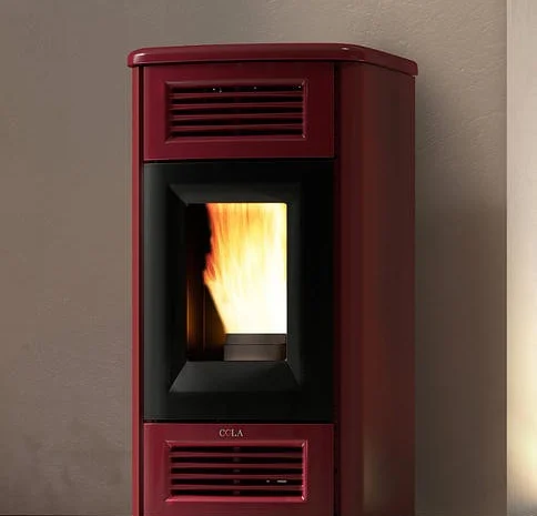 Пеллетные камины с водяным контуром из Италии- фото № 1