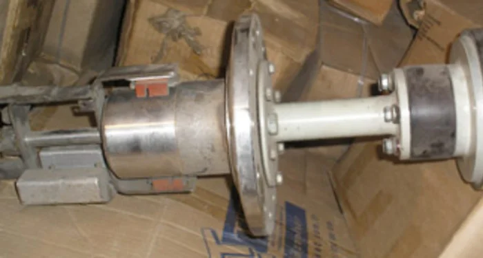 Магнитный поплавковый уровнемер УПМ -1600- фото № 1