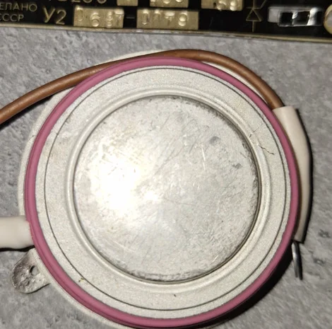 Тиристор быстродействующий ТБ250-6-465 в продаже- фото № 1