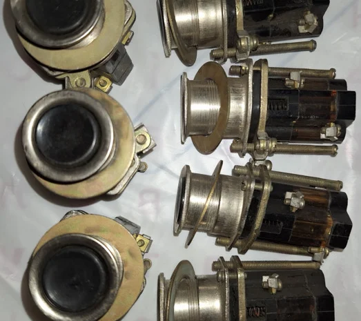 Кнопки управления КМЕ для электрических цепей- фото № 1