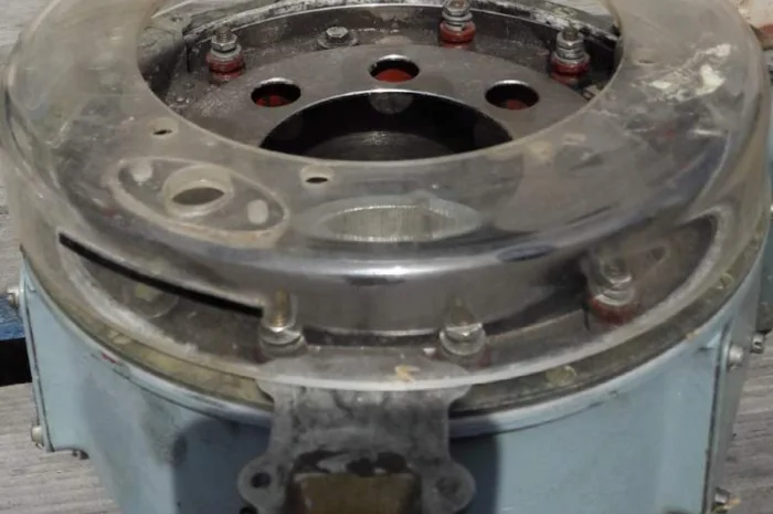 Струмознімач 8АТ-7420 для сельхоз производства- фото № 1