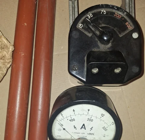 Электровимірювальні кліщі Ц90 в продаже- фото № 1