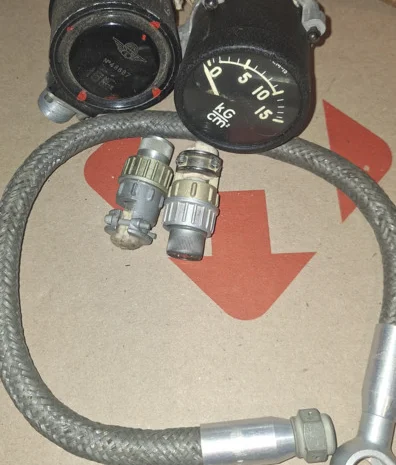 Купую покажчик тиску ТЕМ-15- фото № 1