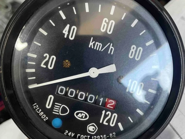 Спідометр 121.3802 для автомобілів КАМАЗ, УРАЛ, МАЗ- фото № 1