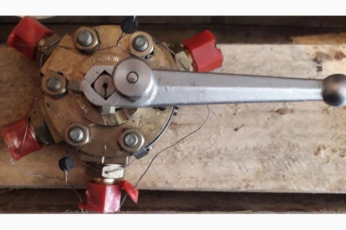 Запірний пристрій 577-35.3524-01- фото № 1