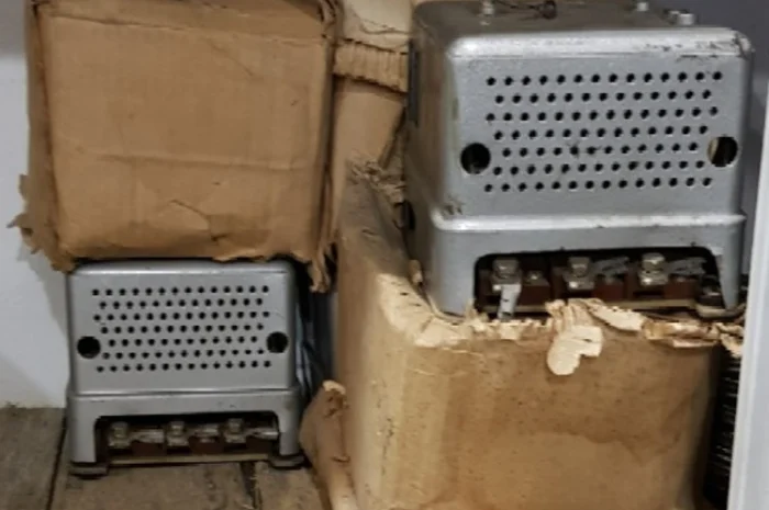 Автомат з дистанційним керуванням АД3х35 - продаж- фото № 1