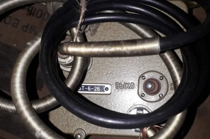 Блок питания БТ-6-26 для сельхоз техники- фото № 1