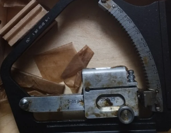 Механічний квадрант К-1 для вимірювання кутів- фото № 1