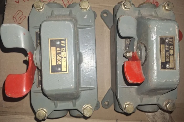 Кнопковый пост управления КУ 123-12М- фото № 1