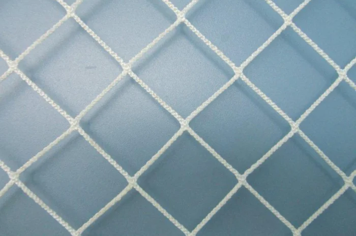 Капронова заграджувальна сітка для м'яча- фото № 1