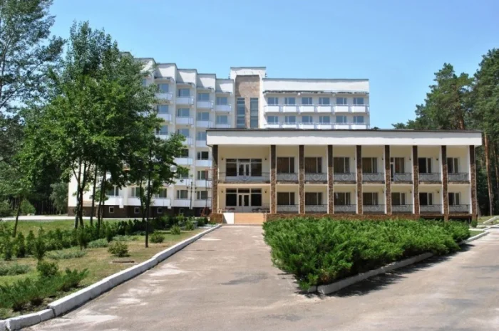 Срочная продажа! Санаторий на берегу Днепра, 10 км от Черкасс, 62 га- фото № 1