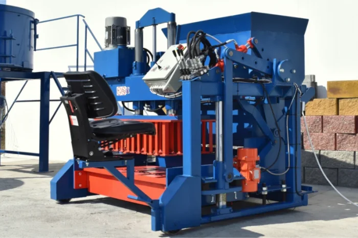 Мобільний вібропрес Svemlo SUMAB 2800 для виробництва бетонних блоків- фото № 19