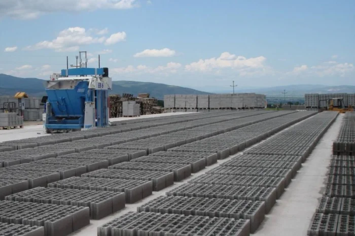 Мобільний вібропрес Svemlo SUMAB 4800 у продажу- фото № 2