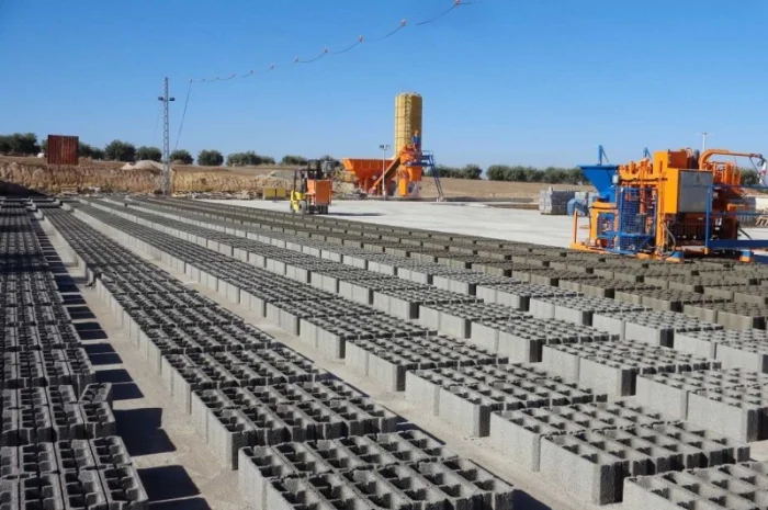 Мобільний вібропрес Svemlo SUMAB 4800 у продажу- фото № 4