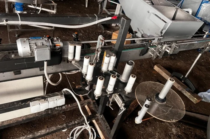 Етикетувальна машина для циліндричних ємностей- фото № 2