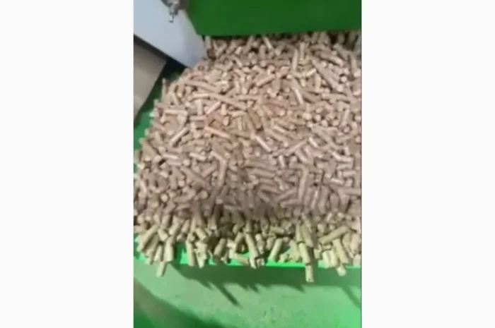 Продаж соснових пелет 6 мм- фото № 1