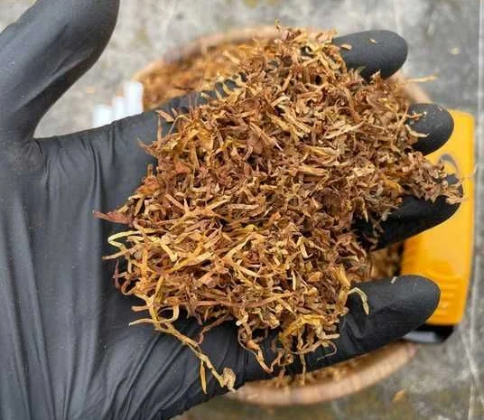 Табак без жилки та пили. Найкращі сорти: Вірджинія, Кентуккі, Берлі, Ротманс, Міленіум- фото № 3