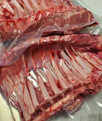 Яловичина, олень, косуля, кабан, баранина – великий асортимент м'яса- фото № 1