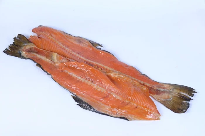 Лосось хребет гарячого копчення- фото № 1