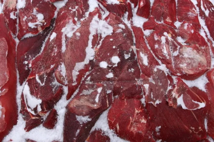 Конина вищий гатунок, крупний шматок- фото № 1