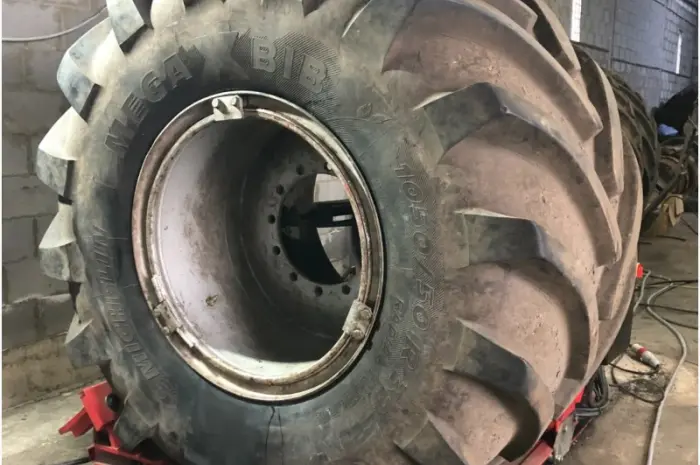 Шина 1050/50R32 Michelin для бурякозбиральных комбайнов- фото № 6