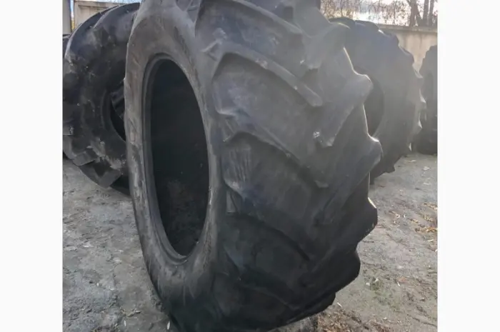 Шина 710/70R42 BKT сільськогосподарська для тракторів- фото № 1