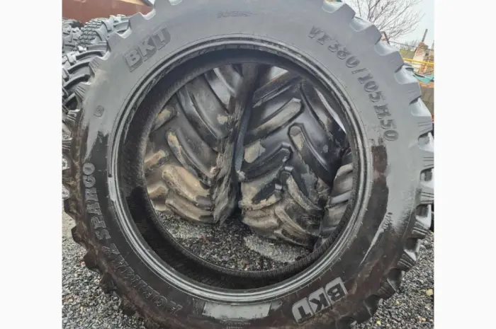 Бу шина VF 380/105R50 BKT опрыскиватель- фото № 7