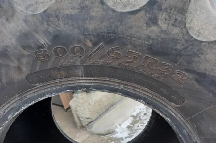 Шина бу 800/65R32 (30.5-R32) GoodYear 172A8- фото № 6