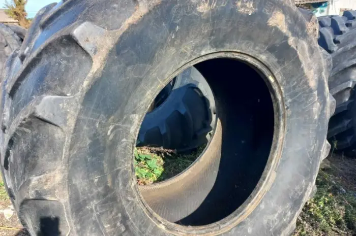 Б/у шина 800/70R38 Michelin (пара) для комбайна або трактора- фото № 2