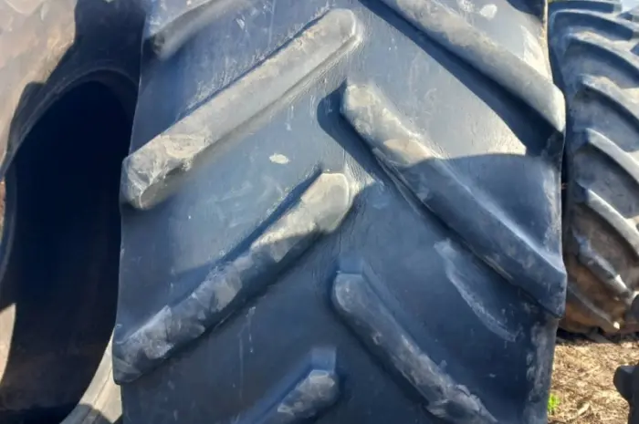Б/у шина 800/70R38 Michelin (пара) для комбайна або трактора- фото № 5