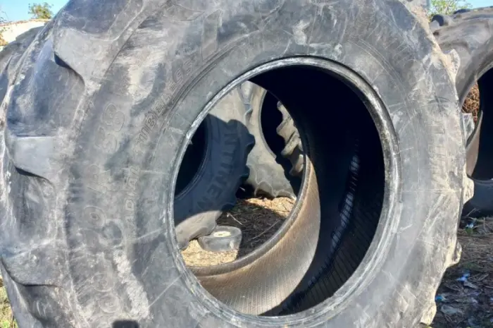 Б/у шина 800/70R38 Michelin (пара) для комбайна або трактора- фото № 8