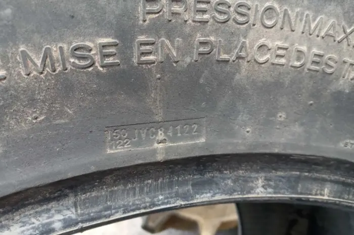Бу шина 900/60R32 (35.5-R32) Michelin (р32) на комбайн- фото № 7
