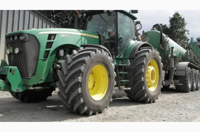 Шины тракторные передние и задние для тяжелых 710/70R42 и 600/70R30- фото № 1