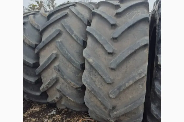 Б/у шини на трактор 710/70-R42 та 600/70R30 Michelin Megaxbib- фото № 1