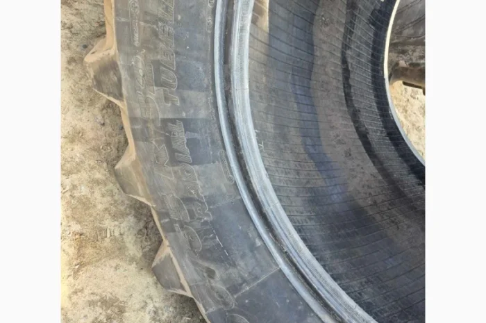 Бу шина 800/65r32 (30.5р32) michelin- фото № 2