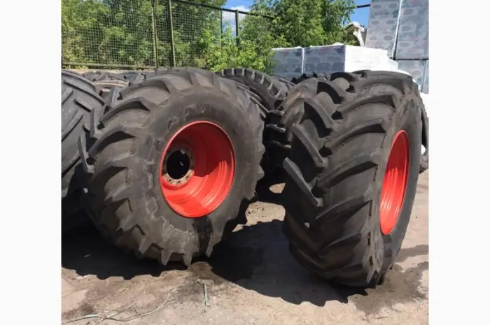 Бу шина 650/75r32 Continental (пара)- фото № 1