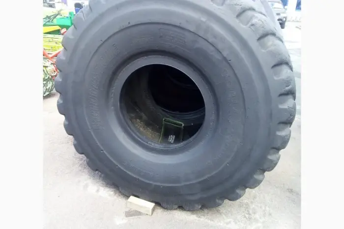 Шина для погрузчика Bridgestone 29- фото № 2