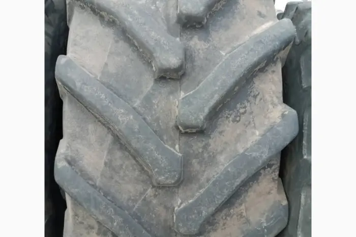 Бу шина 710/75R42 Michelin (пара) Днепр на трактор Fendt John Deer- фото № 2