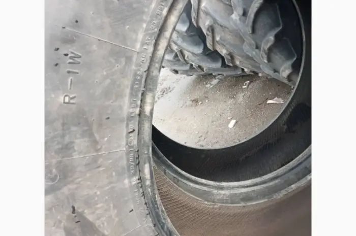 Шина бу 520/85R42 (20.8-R42) Firestone для трактора- фото № 6