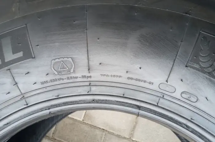 Новая шина 440/80-24 Michelin POWER CL (168A8)- фото № 5