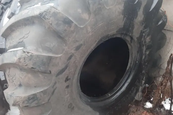 Бу шина 1050/50R25 (66x43.00R25) Firestone Alliance- фото № 2