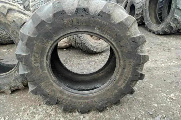 Бу шина 17.5R24 (460/70R24) Michelin XCML на маниту телескопический погрузчик- фото № 10