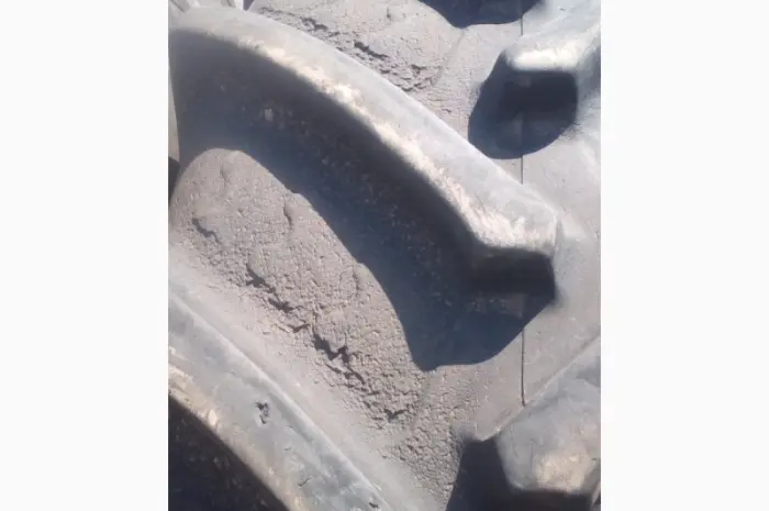 Бу шина 710/70R38 (28-R38) BKT- фото № 1