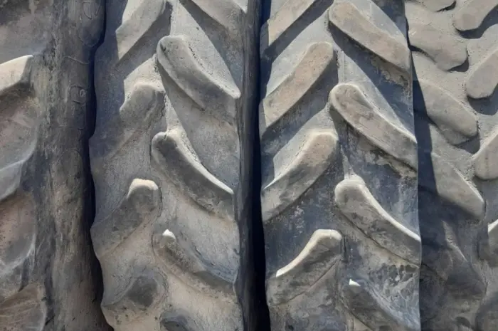 Бу шина 380/105R50 Firestone (опрыскиватель)- фото № 12