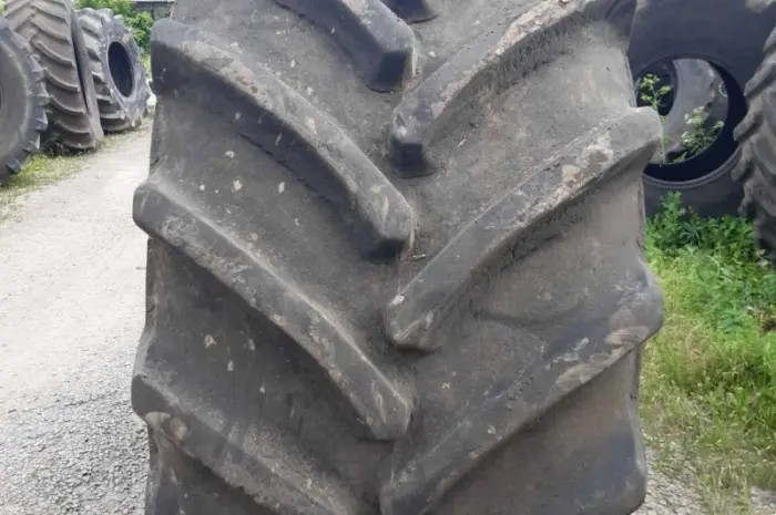 Бу шина 800/65R32 (30.5-R32) Continental- фото № 3