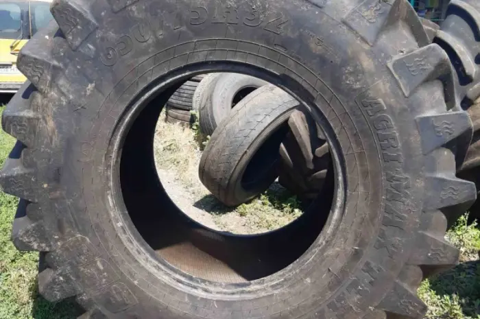 Бу шина 650/75R32 (24.5R32) BKT- фото № 6