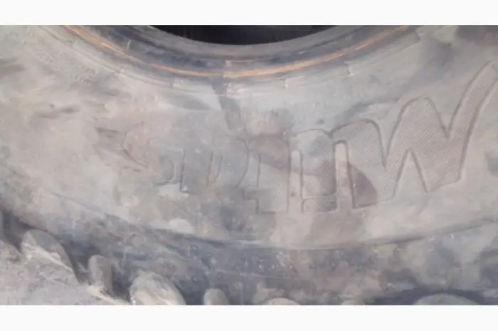 Бу шина 560/60R22.5 Mitas для комбайна и прицепной техники- фото № 4