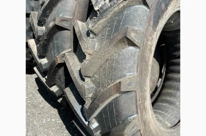 Шина 520/70R38 Белшина пара с камерами на диск не ставилась- фото № 1